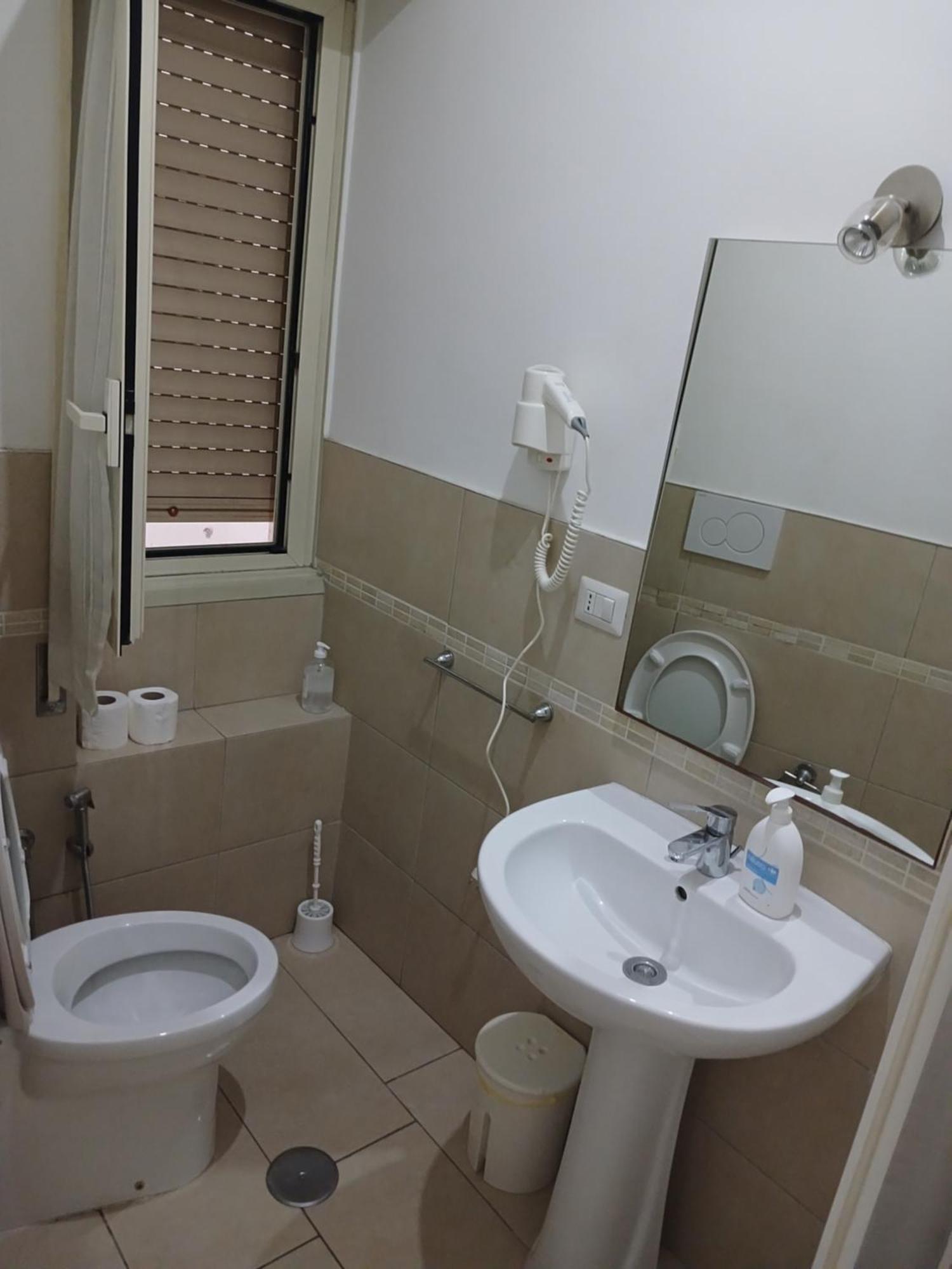 Guest House San Pietro روما المظهر الخارجي الصورة